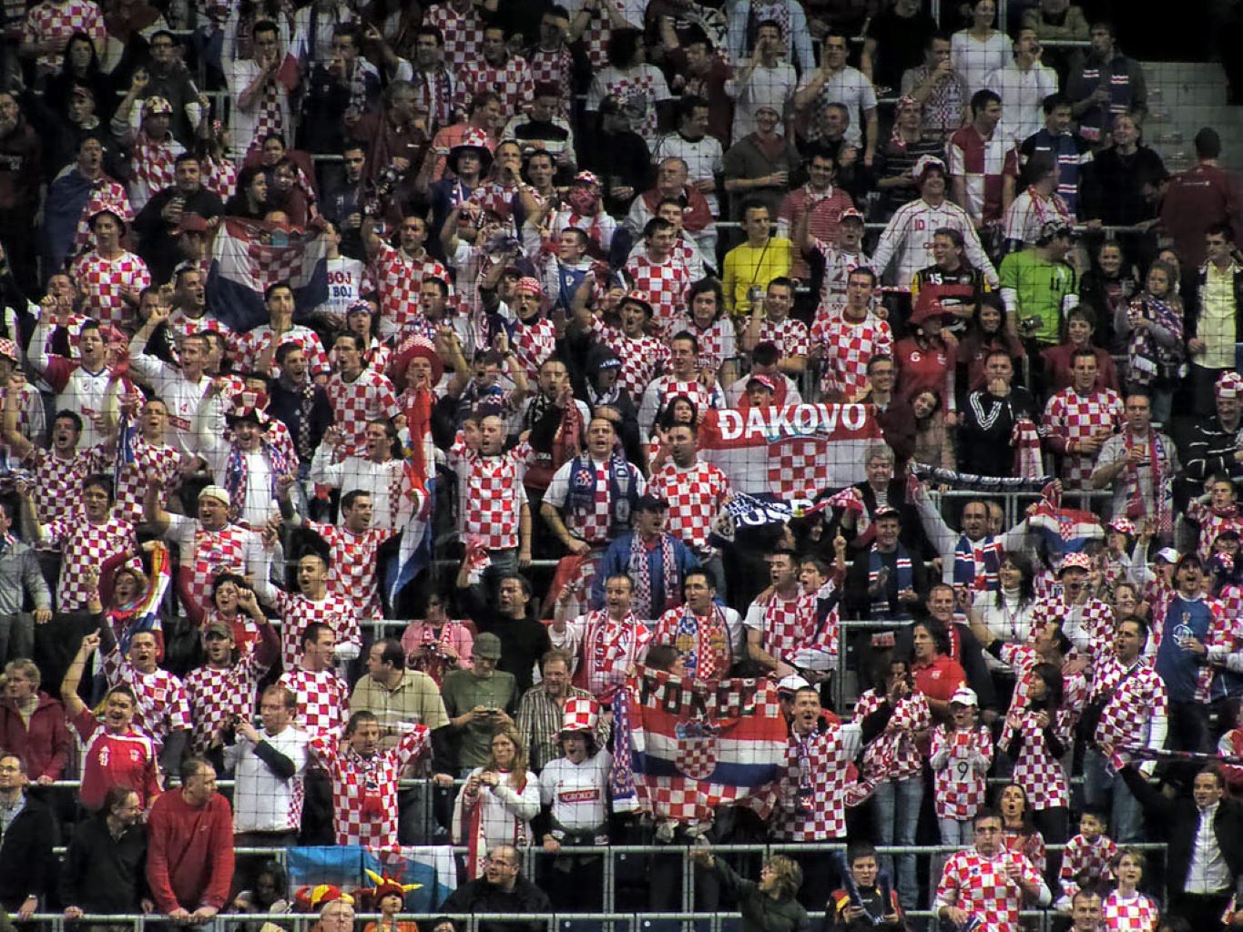 Hajdučka ljubav Hrvata-katolika