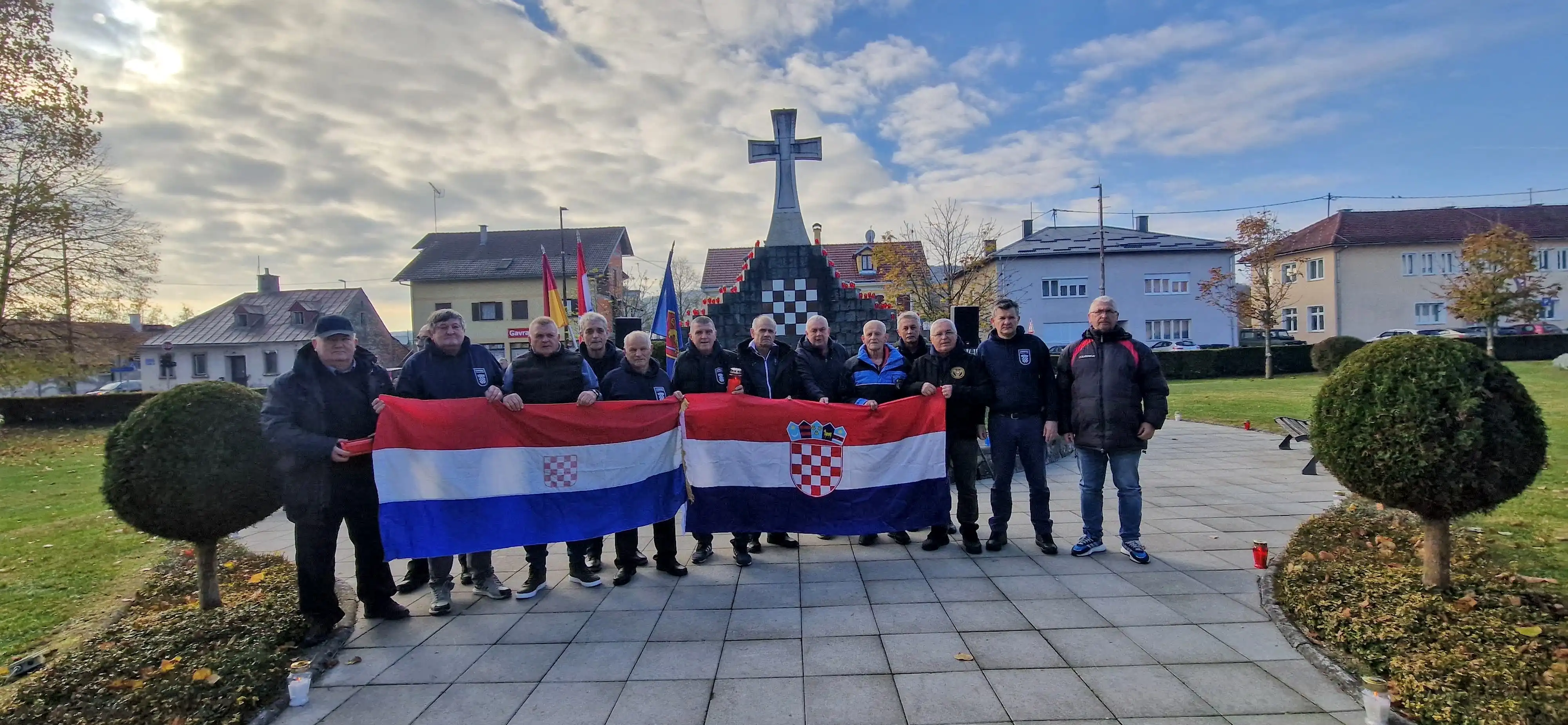 Slunj obilježio 33. godišnjicu okupacije, ministar Medved poručio: Žrtve se neće zaboraviti