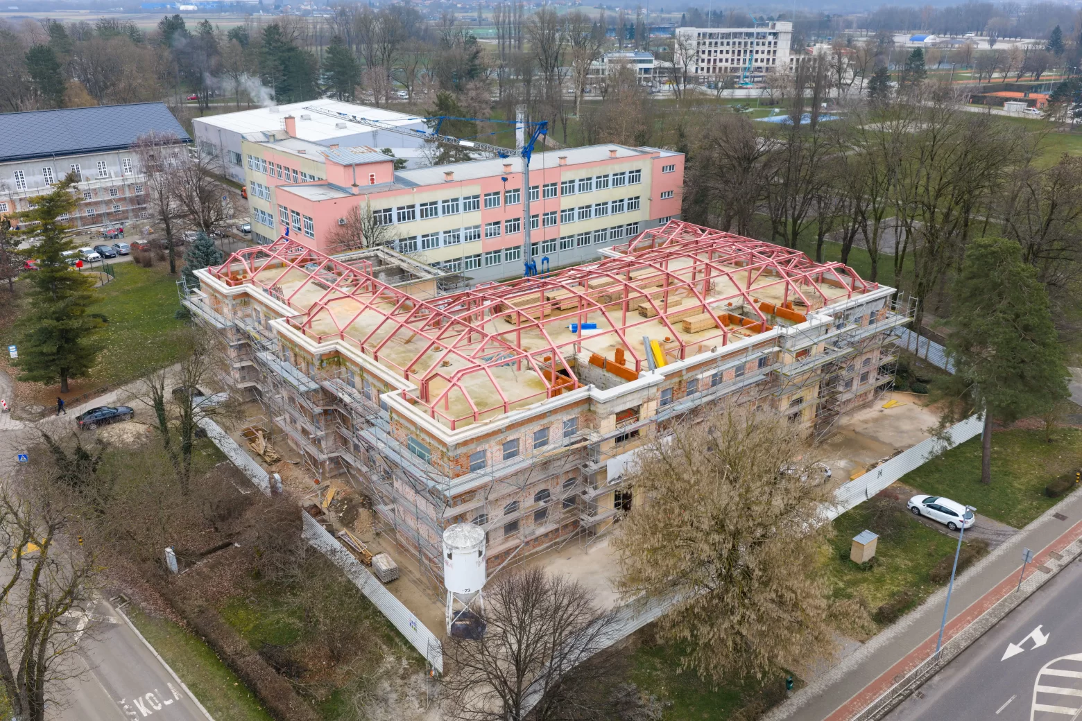 Gradonačelnik Mandić obišao gradilište OŠ Dragojle Jarnević