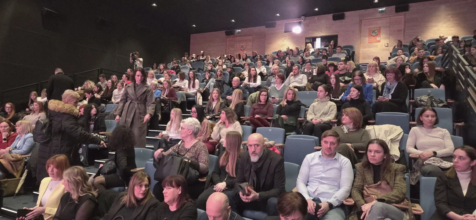 U Kinu “Edison” održana završna konferencija projekta Županije karlovačke “#nijeOK”