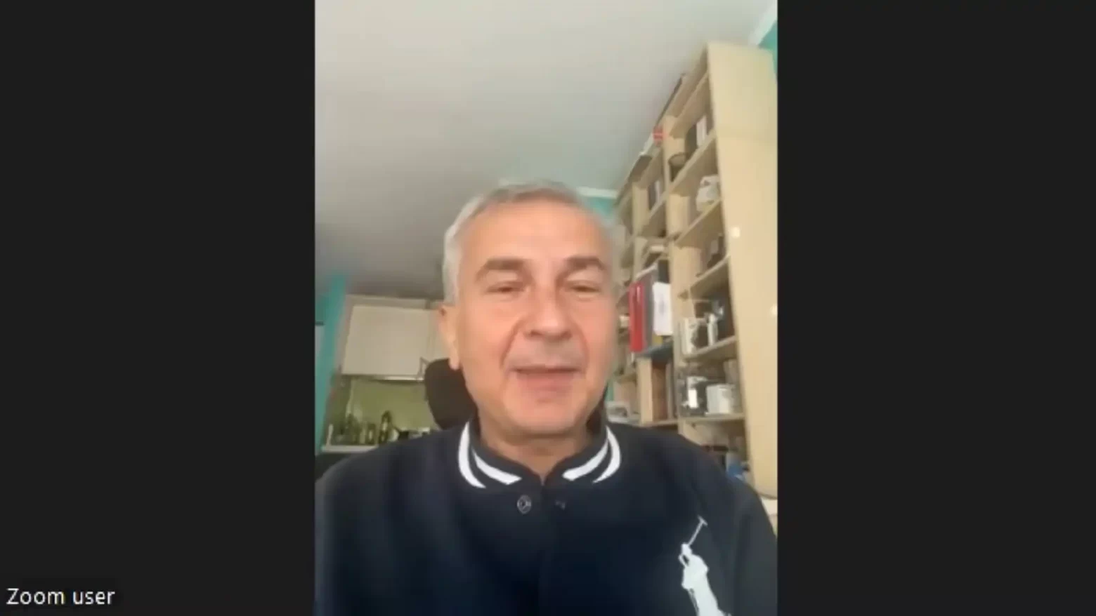 Boris Rašeta: Banke naplaćuju 450 naknada, no spomeni ustaše i eto noći dugih postova