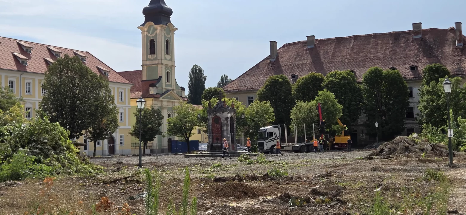Zbog uklanjanja lipa oporba traži opoziv gradonačelnika Mandića